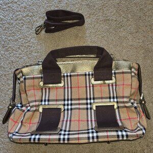 Elegant Tote Bag with Shoulder Strap